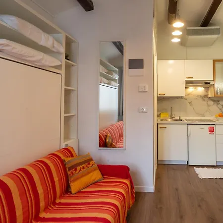 Appartement Casa Loredana *